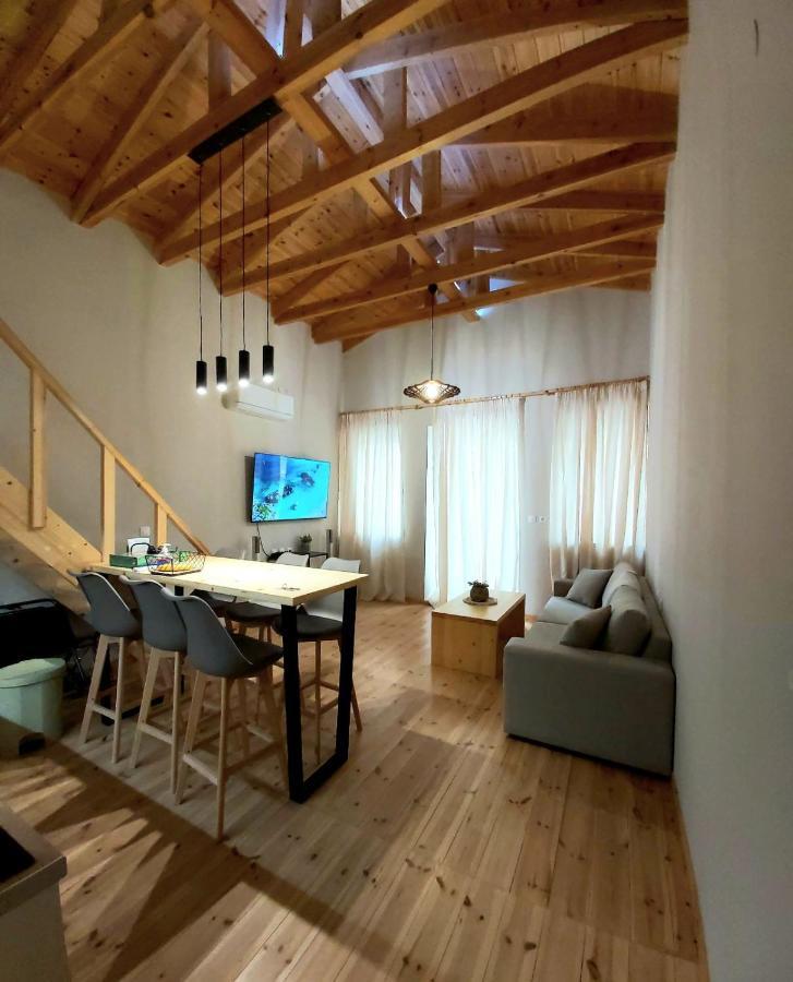 Sitia City Center Luxury Apartment Екстер'єр фото